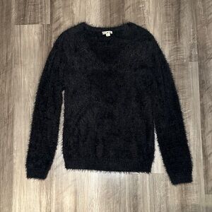 Relais Fuzzy Faux Fur V Cut Sweater - Medium